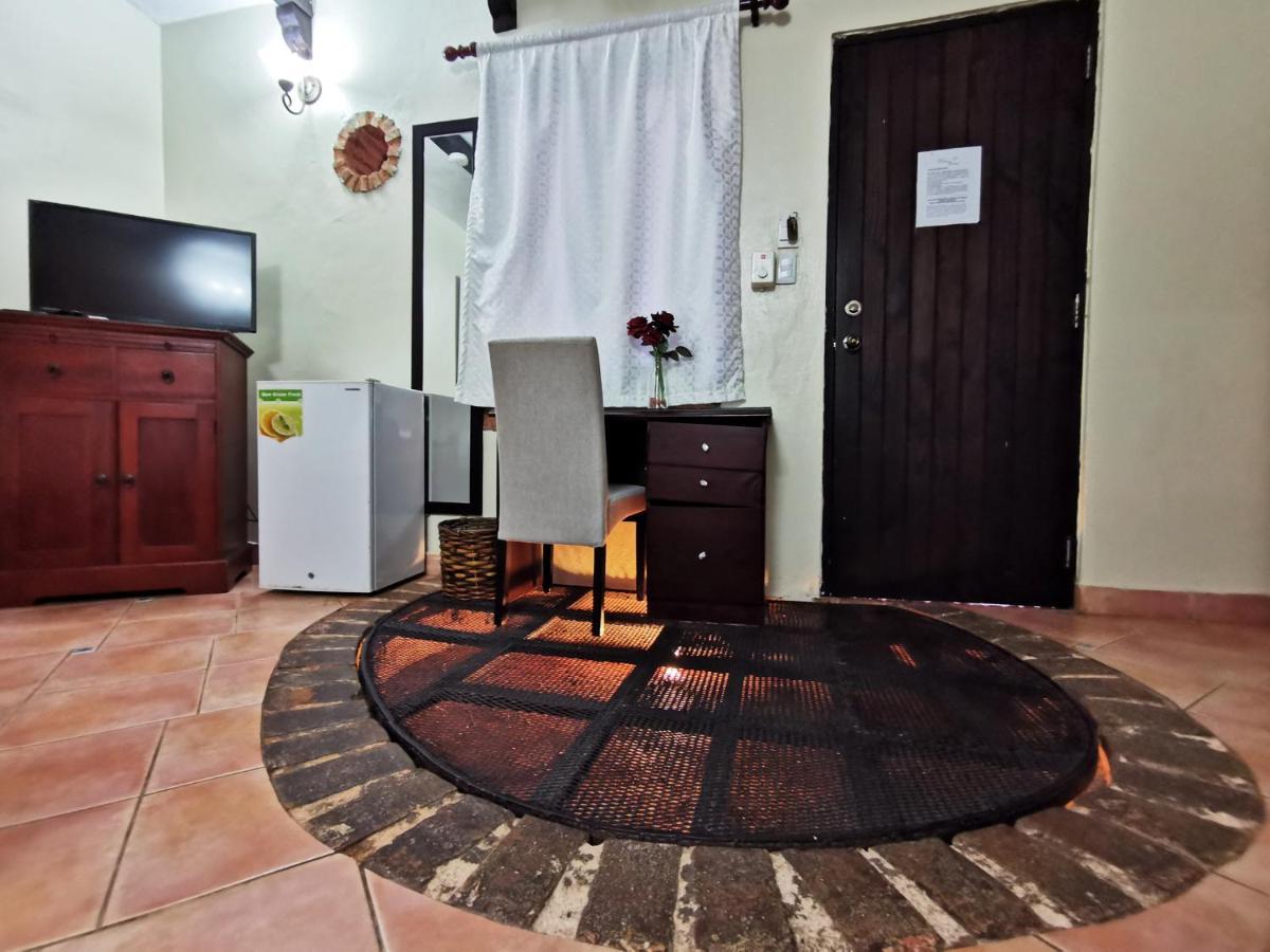 Mansion Colonial Dona Elvina Hotel Санто Доминго Екстериор снимка