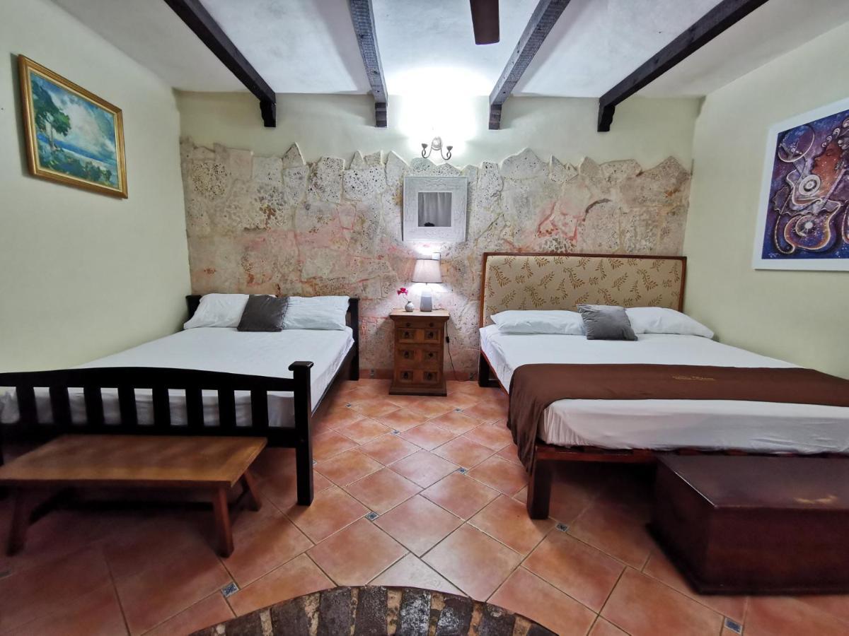 Mansion Colonial Dona Elvina Hotel Санто Доминго Екстериор снимка